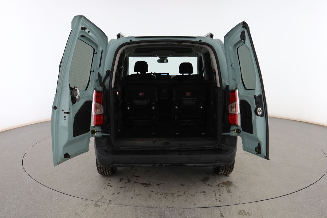 Interior maletero 1