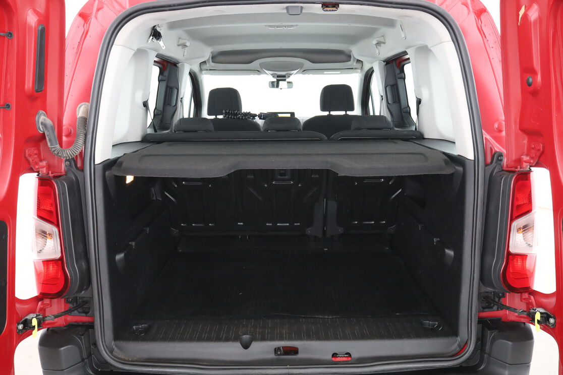 Interior maletero 2