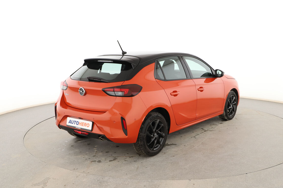 Exterior posterior derecho