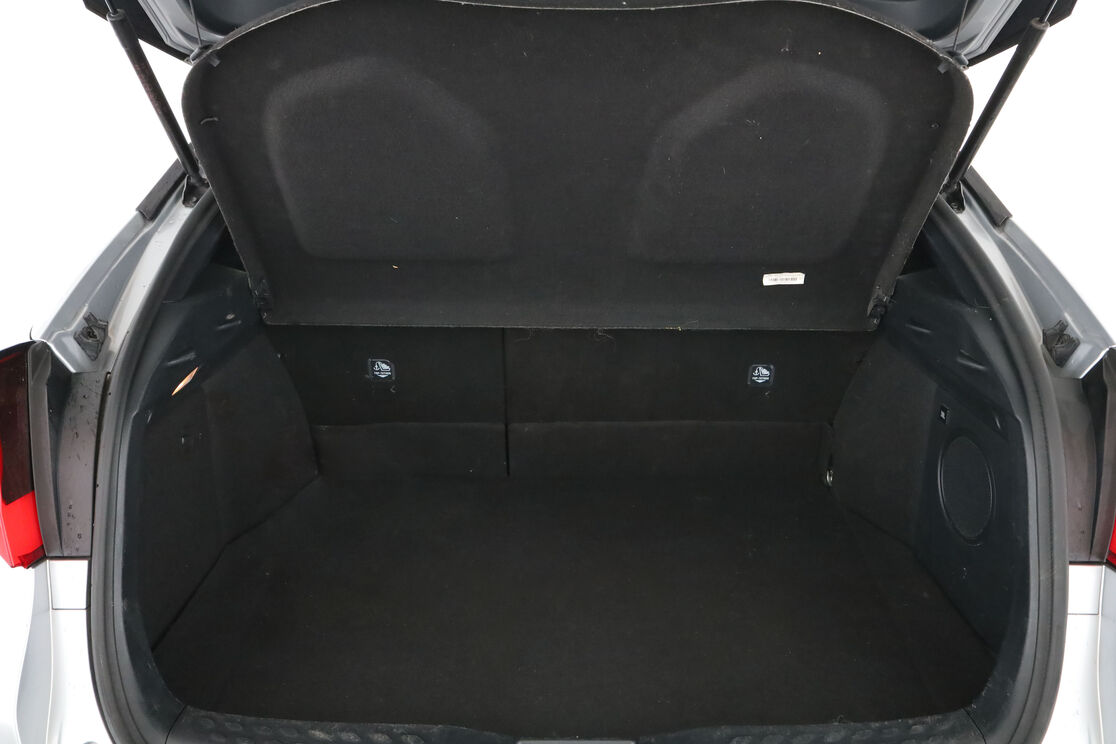 Interior maletero 2
