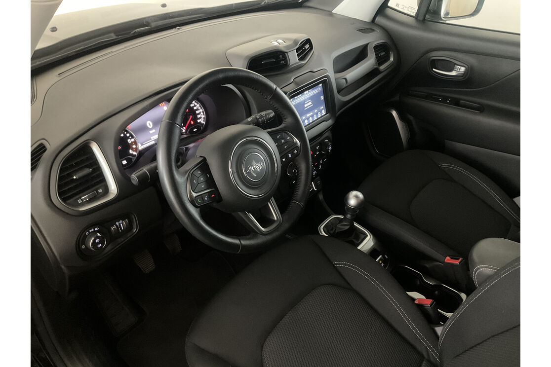 Interno lato guidatore 2