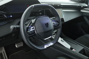 Intérieur côté conducteur 2