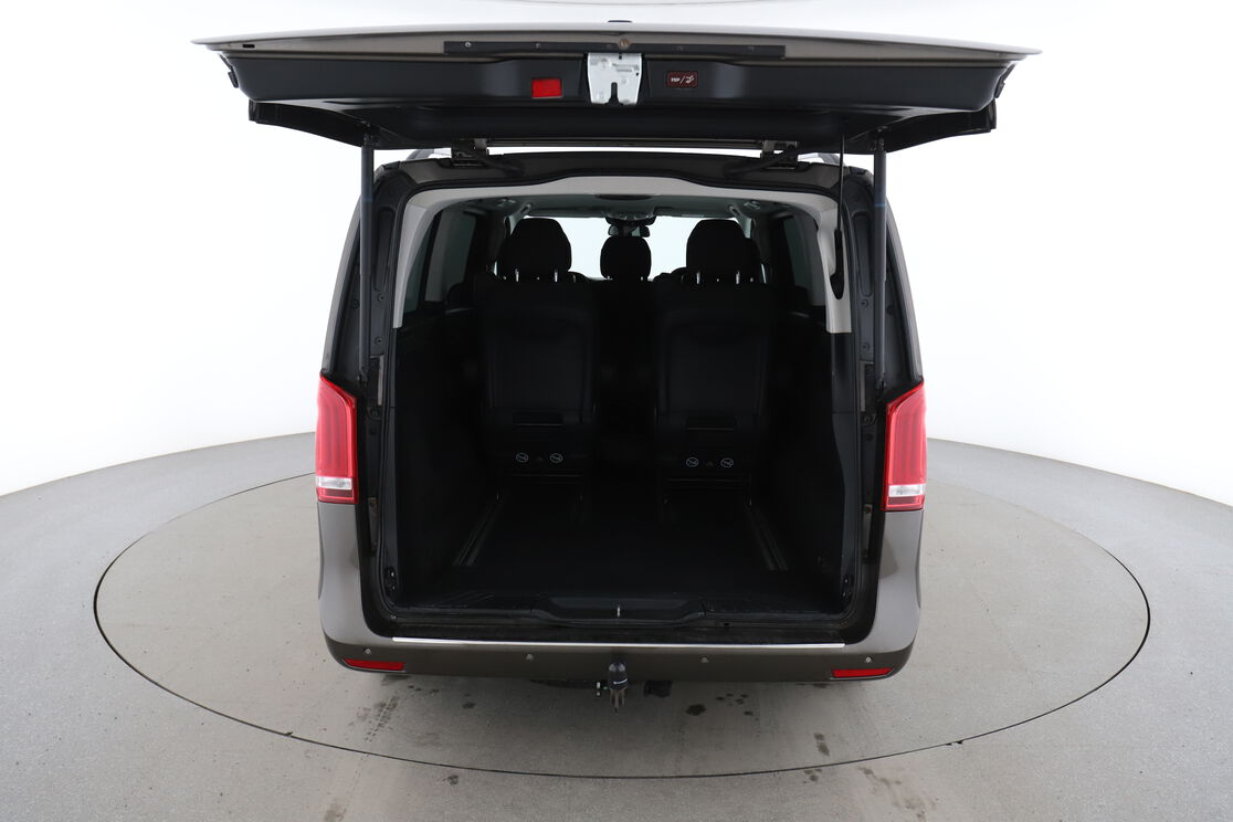 Inre bagageutrymme 1