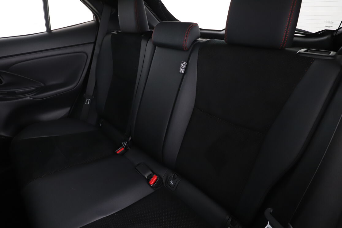 Intérieur sièges arrière depuis le côté conducteur