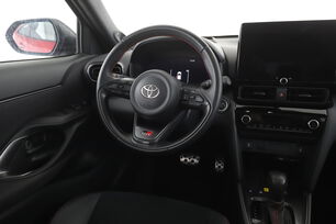 Intérieur côté conducteur depuis le siège arrière