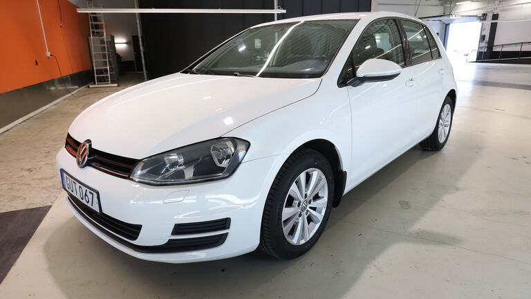 Volkswagen Golf VII