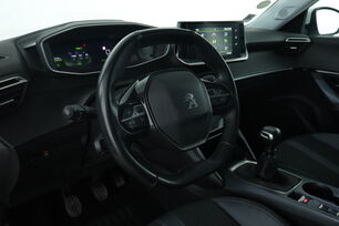 Intérieur côté conducteur 2