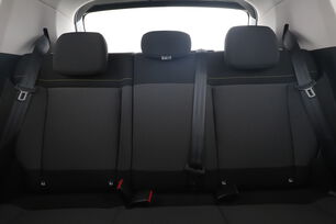 Intérieur sièges arrière depuis le côté conducteur