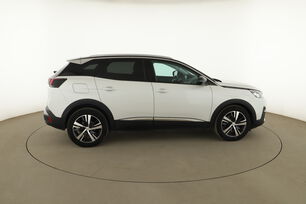 Extérieur côté droit