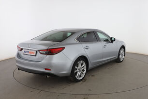 Exterior posterior derecho