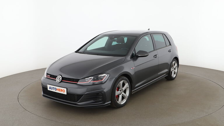 Volkswagen Golf VII