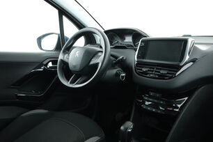 Intérieur côté conducteur depuis le siège arrière