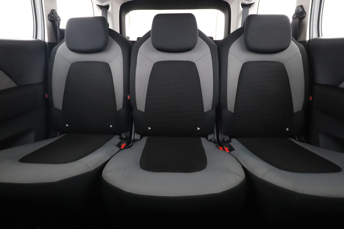 Interior asiento trasero