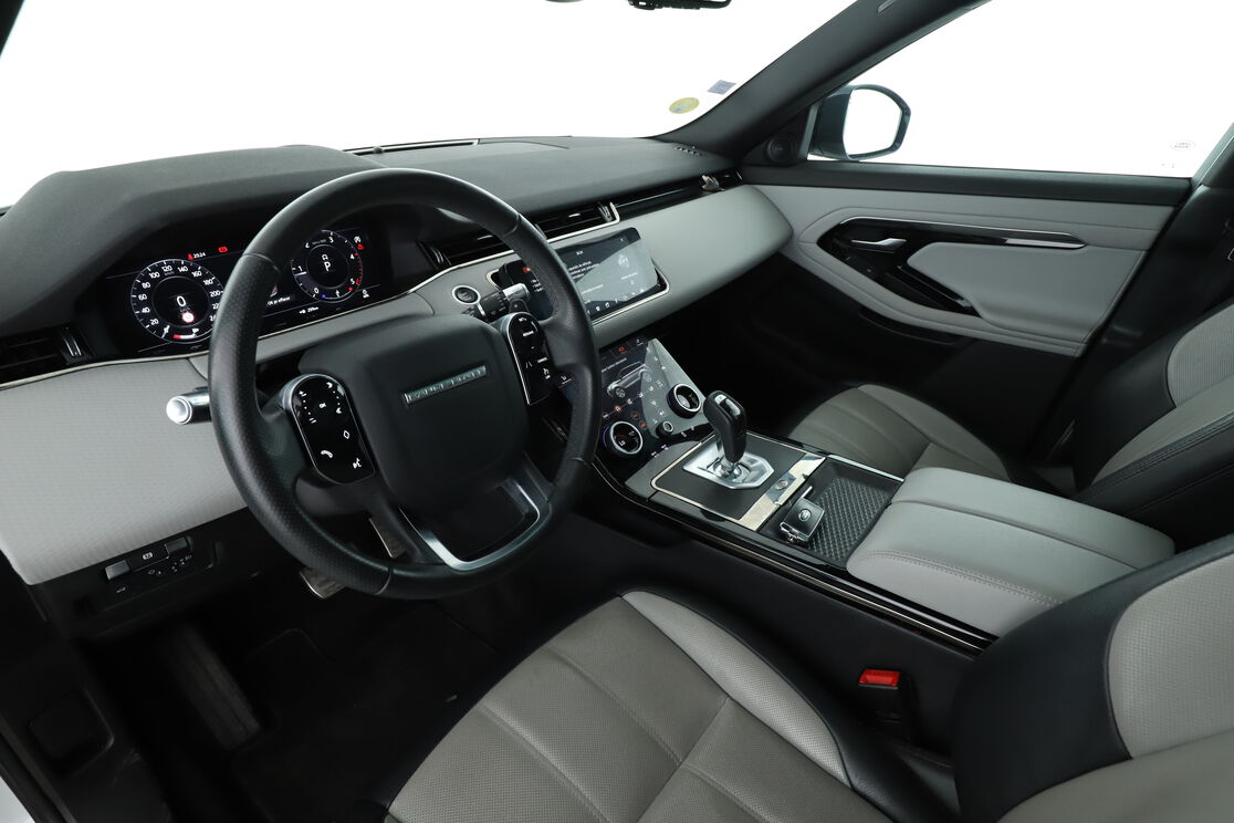 Intérieur côté conducteur 2