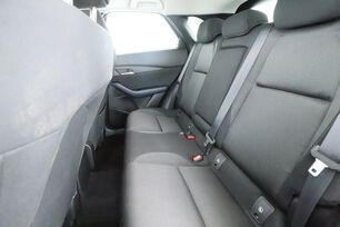 Intérieur sièges arrière depuis le côté conducteur