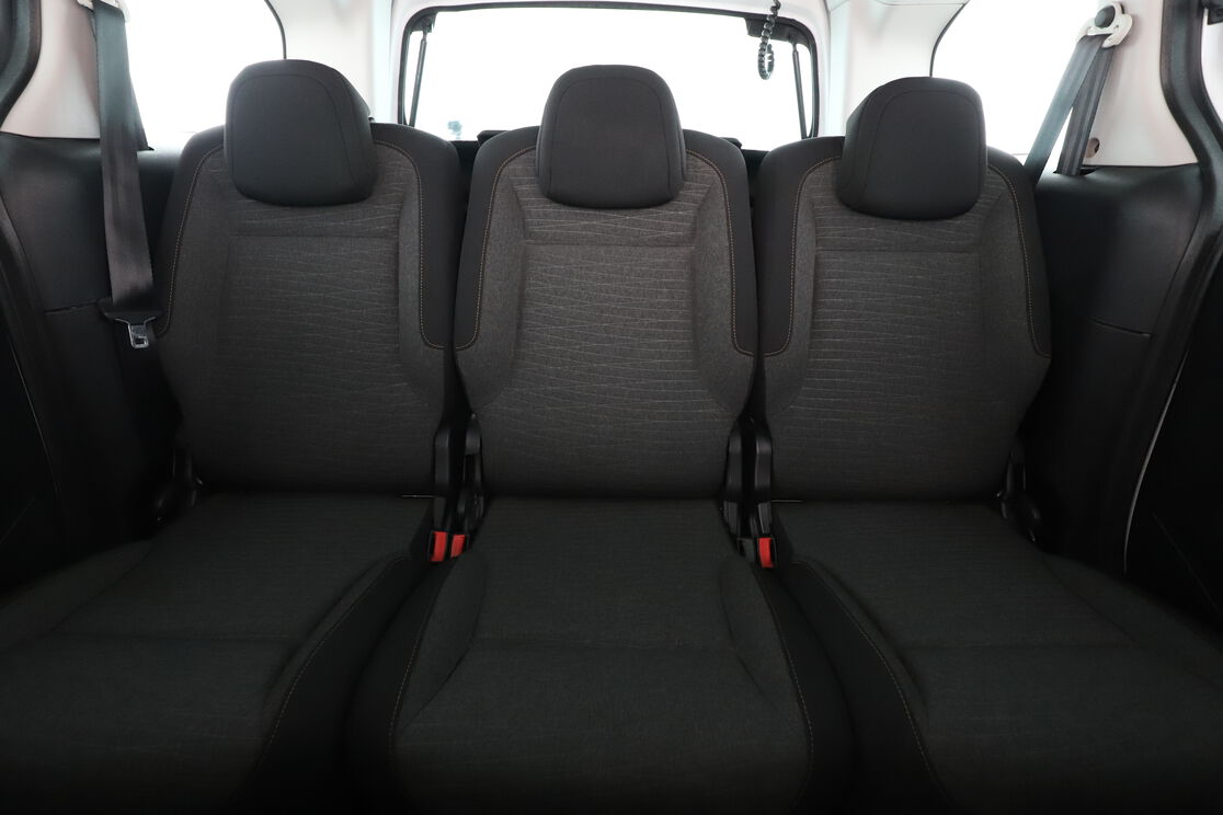 Interior asiento trasero