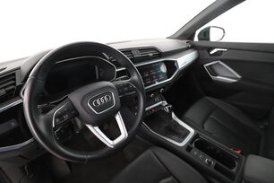 Intérieur côté conducteur 2