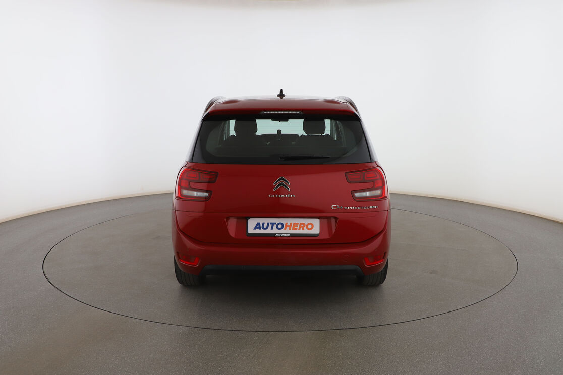 Exterior parte posterior