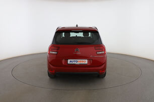 Exterior parte posterior