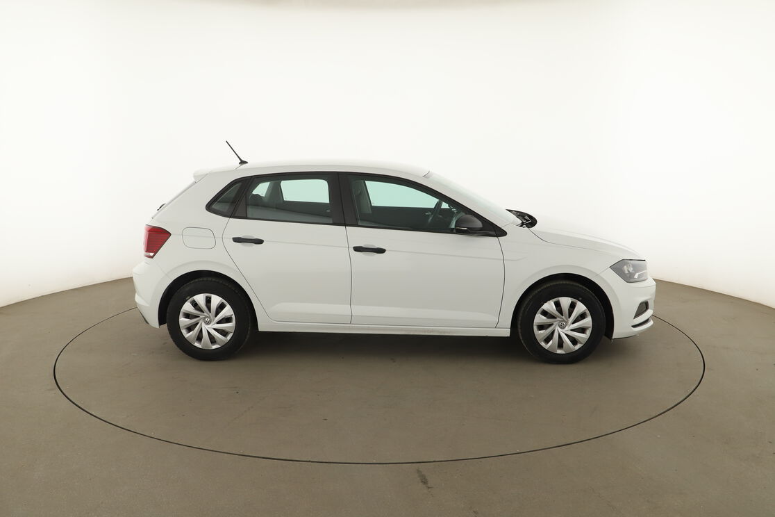 Extérieur côté droit