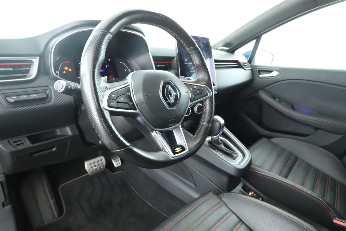 Intérieur côté conducteur 2