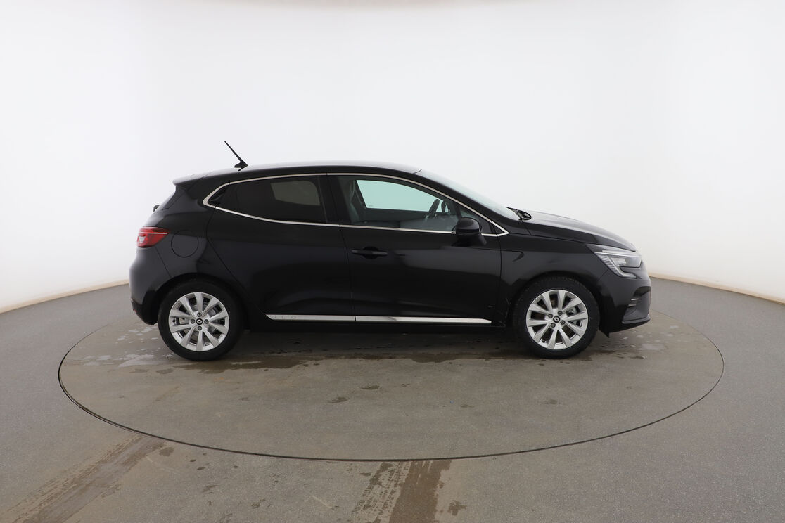 Exterior lado derecho