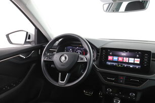 Intérieur côté conducteur depuis le siège arrière