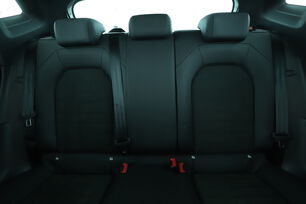 Innenraum Rücksitze Fahrerseite