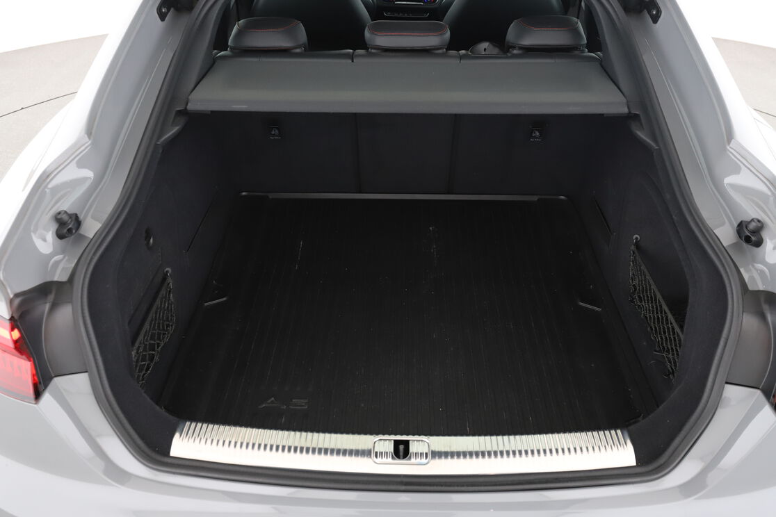 Interno bagagliaio 2