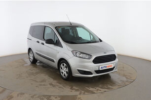 Exterior frontal derecho