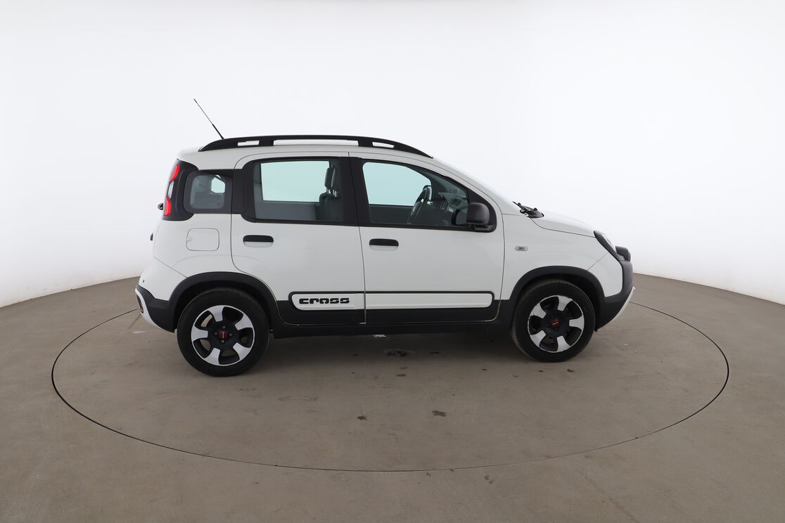 Extérieur côté droit