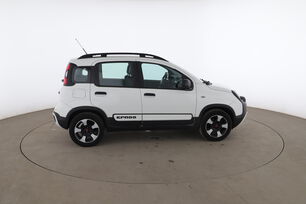 Extérieur côté droit