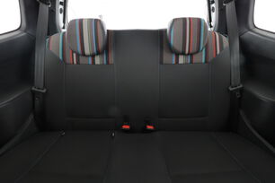 Interior asiento trasero