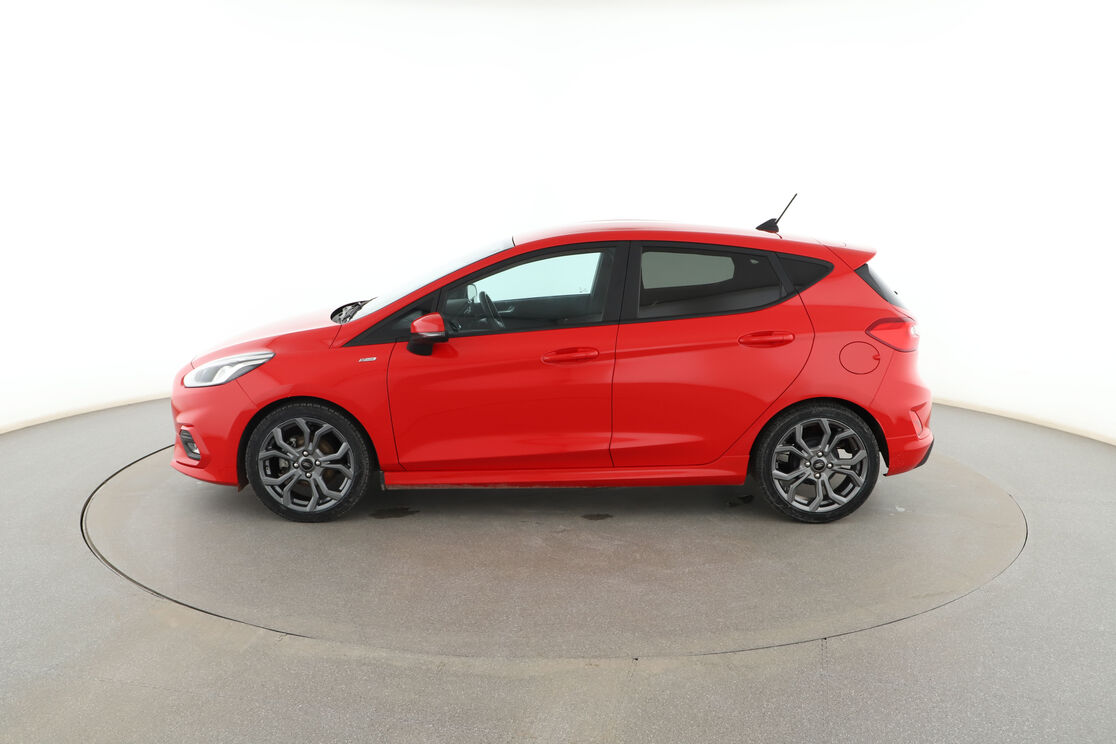 Exterior lado izquierdo