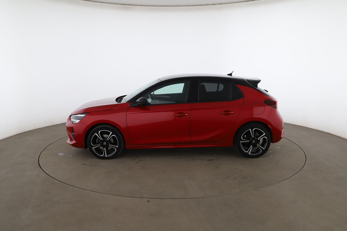 Extérieur côté gauche