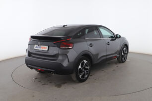 Exterior posterior derecho