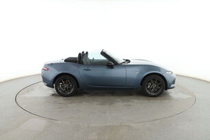 Exterior lado derecho