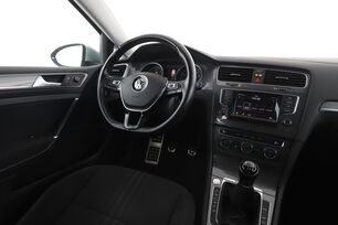 Intérieur côté conducteur depuis le siège arrière