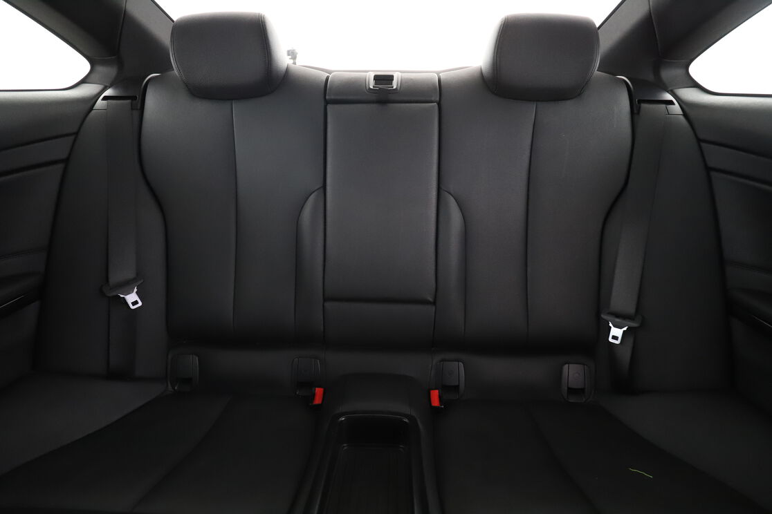 Interior asiento trasero