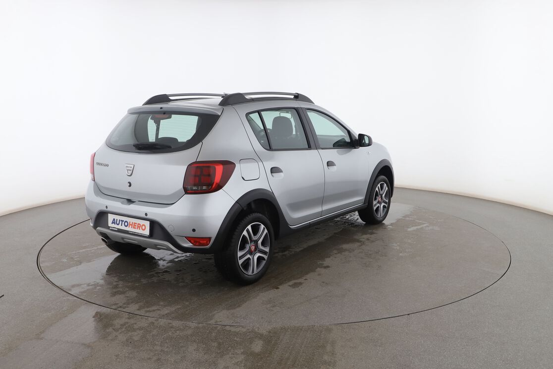 Exterior posterior derecho