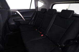 Interior asientos traseros lado del conductor