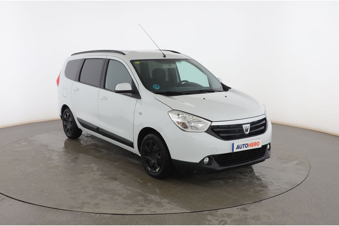 Exterior frontal derecho