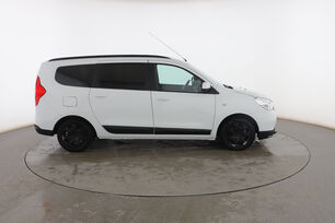 Exterior lado derecho