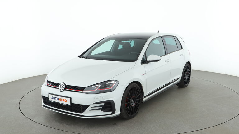 Volkswagen Golf VII