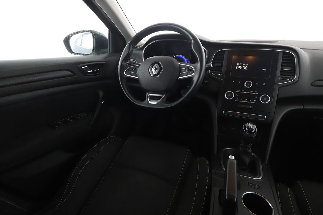 Intérieur côté conducteur depuis le siège arrière