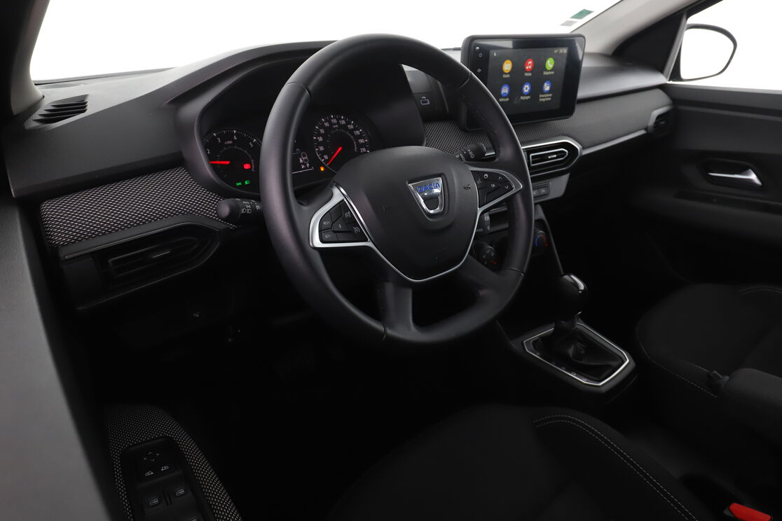 ESSAI – Dacia Sandero CVT (2022) : que vaut la boite auto la moins chère du  marché ?