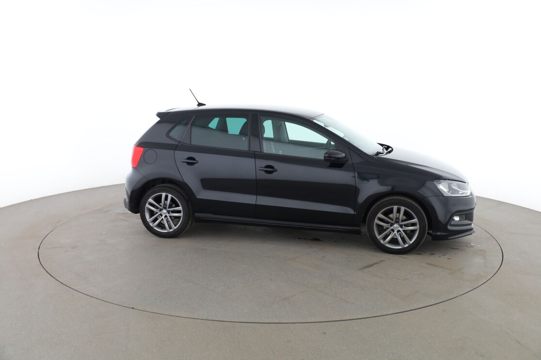 Extérieur côté droit