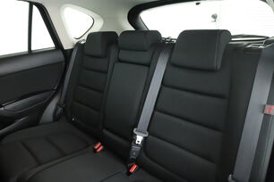 Intérieur côté conducteur depuis le siège arrière
