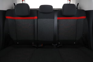 Interior asiento trasero