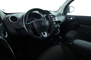 Intérieur côté conducteur 2